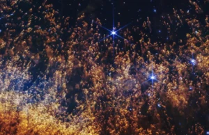 Uma nova imagem da nebulosa Helix na web mostra os últimos suspiros de uma estrela moribunda