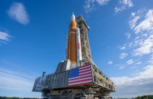 NASA está pronta para enviar astronautas ao redor da Lua novamente