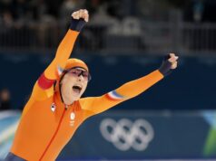 A patinadora holandesa Femke Kok estabeleceu um recorde ao ganhar o ouro nos 500 metros olímpicos