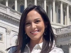 Congressista casado dá aumento financiado pelo contribuinte para suposta amante durante ‘caso’, antes que ela se queime até a morte