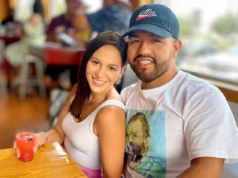 Viúvo cuja esposa se incendiou após suposto caso com um congressista casado finalmente quebra o silêncio para revelar texto… e vídeo comovente de sua morte