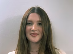 Permitir telefones nas escolas leva o mesmo tempo que proibi-los, diz pesquisa