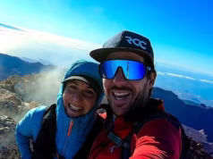 Mãe de mulher deixada congelada até a morte na montanha austríaca defende namorado que a abandonou enquanto ele vai a julgamento por assassinato