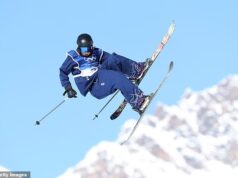 De tirar o fôlego! A estrela do esqui britânica Kirsty Muir diz que se preparou para as Olimpíadas de Inverno ao mergulhar em uma pedreira de 56 pés de profundidade em água gelada