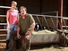 A novela de rádio ‘muito acordada’ enquanto os ouvintes mais velhos de The Archers desligam o drive-in para cortejar menores de 35 anos