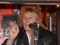 O roqueiro veterano Rod Stewart volta à estrada… só que desta vez em uma caravana