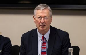 Agora a IA pode decidir se os criminosos vão para a prisão… ou se ficam livres