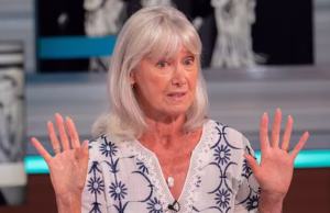O ex-locutor de notícias Jan Leeming diz que as crianças precisam ser treinadas como cães – antes de recuar após as críticas