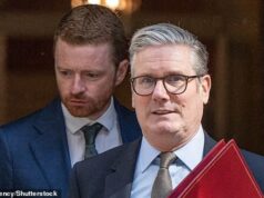 Os rendimentos das gilts sobem novamente à medida que a turbulência do número 10 agita os mercados… aumentando os temores de uma crise financeira do tipo Lease Truss