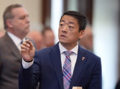 Democrata criticado por dizer que “este país deveria ser dominado” por negros racialmente acusados