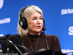 Martha Stewart chama de ‘extremamente decepcionante’ que o ICE tenha vindo ao seu elegante subúrbio de Nova York