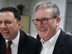 O chefe trabalhista escocês, Annas Sarwar, ‘pedirá a renúncia de Keir Starmer’ antes da reunião de crise do primeiro-ministro com os parlamentares: atualização ao vivo