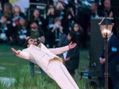 Revelado: o significado por trás das pessoas da grama no show do intervalo de Bad Bunny