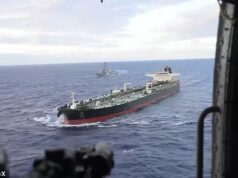 Forças dos EUA apreendem petroleiro desonesto após meses de perseguição da Venezuela ao Oceano Índico