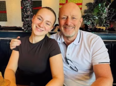 O pai britânico que matou a tiros sua filha, de 23 anos, enquanto ela visitava sua casa no Texas, disse ao inquérito que estava “mostrando a ela sua arma” quando ela disparou e alegou que não estava bêbado.