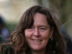 Ativistas que usaram vans a diesel para transportar tinta rosa destruíram dois prédios municipais porque era um ‘protesto legítimo’