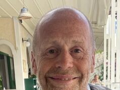 Ex-funcionários reformados contraem empréstimos para pagar as suas contas – enquanto milhares permanecem sem rendimentos