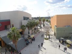 28 estudantes tratados de dor de garganta e tontura após liberação acidental de spray de pimenta causam pânico em sala de aula de Los Angeles