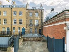Esta casa geminada de £ 1,4 milhão em Londres arrecadou £ 150 mil apenas duas semanas depois de ser colocada no mercado.