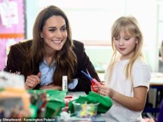 A Princesa de Gales encantou os jovens com uma visita surpresa a uma escola de Londres para assinalar a Semana da Saúde Mental Infantil