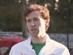 A família da herdeira que matou seu pai, financista de um hotel irlandês de luxo, foi considerada culpada por insanidade.