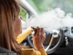 O governo proibirá as pessoas de vaporizar em seus próprios carros se houver crianças presentes