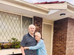 Casais de idosos que não podem mais pagar o aluguel de suas casas foram solicitados a dormir em seus carros por agências governamentais para ajudá-los