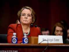 Pam Bondi KNIFES JD Vance decepcionado porque o legalista Veep abandona aliados devido à constante troca de nomes