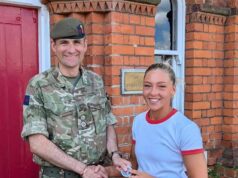 Tragédia quando a estrela ‘extraordinária’ do médico do Exército britânico TikTok, de 25 anos, que conheceu o príncipe William, morre repentinamente