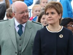 Agora, a data do tribunal foi alterada para que Murrell enfrente acusações de peculato após a eleição de Holyrood