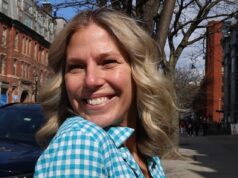 O estúdio de cerâmica ensolarado de Boston que gosta de Zendaya dirige a ex-rainha do baile de formatura que intimida gays e qualquer um que deixa críticas negativas para ela, dizem os moradores locais