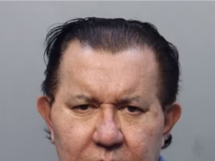 ‘Chefe do esquema de pirâmide’, 64, dirigiu deliberadamente Rolls-Royce através de barricadas e contra trabalhadores da construção civil, depois fugiu para sua mansão de US$ 7 milhões, diz a polícia