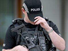 Bandidos portando facas devem esperar levar tiros, diz líder da polícia