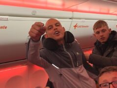 O que deu início à briga em massa no voo de Manchester vindo da Turquia? ‘Sangue e dentes no chão’ foi filmado