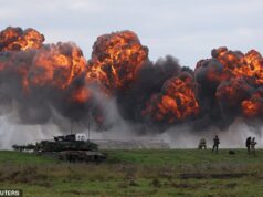 Enquanto a Polónia considera desenvolver armas nucleares, o membro da NATO alertou que faz fronteira com a Ucrânia e precisa de ser capaz de se defender da Rússia.