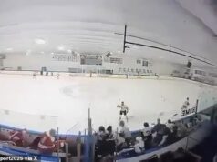 A polícia identificou o atirador que matou dois homens como Robert Dorgan e disse que o suspeito também usava um nome feminino.