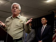 A xerife Nancy Guthrie insiste que seu caso está “longe de ser resolvido”, apesar de não haver pistas, prisões ou correspondências de DNA 18 dias depois de seu desaparecimento