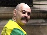 Deveria Charles Bronson, o prisioneiro mais notório da Grã-Bretanha, receber liberdade condicional?