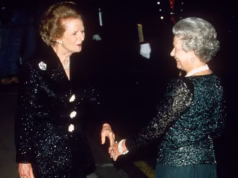 John McLeod: Ser primeiro-ministro? Hoje em dia tem todas as proteções de um pianista de pub…