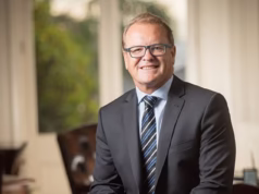 Revolta na faculdade escocesa de US $ 54.000 por ano em Sydney: o diretor critica os pais em mais de US $ 60 milhões em e-mails vazados