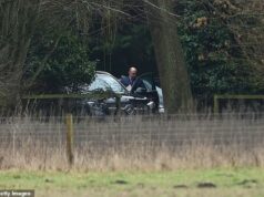 O gabinete pessoal da ministra do Interior, Shabana Mahmud, foi informado antecipadamente sobre a prisão de Andrew sob a acusação de “má conduta em cargo público”.