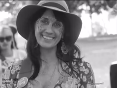 O assassino diabólico que esfaqueou um inquilino esperançoso até a morte quando ele visitou a casa dela para inspecionar uma casa pode descobrir seu destino.