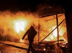 Violações horríveis de mulheres ucranianas por soldados de Putin – desde escravas sexuais em esquadrões russos até esposas deixadas para serem torturadas pelos maridos ou agredidas por soldados que matam os seus parceiros