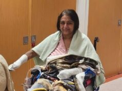 Mulher perde todos os membros após ‘lamber por cachorro’ em caso devastador de sepse que deixou seu coração parado seis vezes na UTI