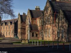 O NHS enfrenta uma conta de £ 1,3 milhão para o bem-estar dos requerentes de asilo nos quartéis da cidade