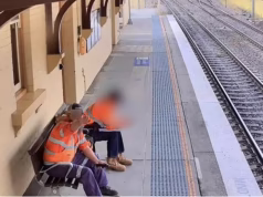 Um maquinista foi demitido depois de ser flagrado não uma, mas duas vezes fazendo um ato verdadeiramente perturbador… enquanto implorava a seus chefes para conseguirem seu emprego de volta.