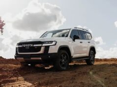 Um Toyota Landcruiser foi chamado de volta com urgência para a Austrália devido a uma falha de transmissão