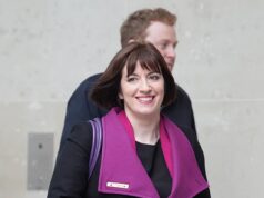 Guerra de classes em sala de aula de Starmer: fúria no plano significa testar o financiamento com base na renda dos pais