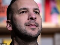 Agora, os Looney Greens estão pedindo prostituição e pornografia gratuitas à medida que as eleições se aproximam