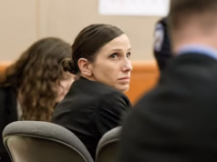 Imagens trágicas mostram o momento em que a ‘escritora de luto’ de Utah descobre a morte do marido depois de ‘adicionar fentanil em seu coquetel’